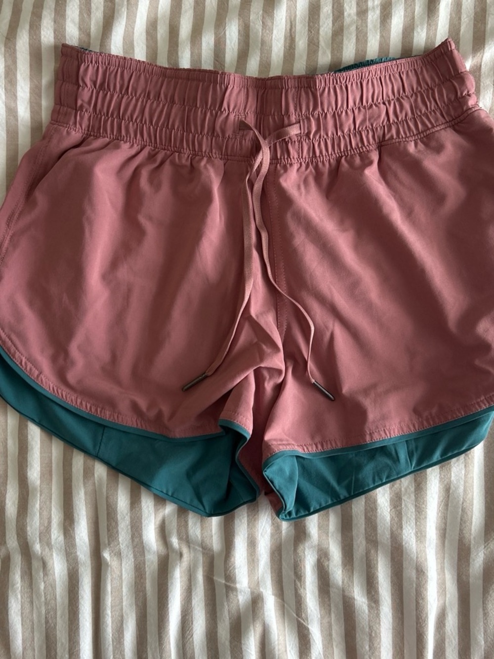 Lululemon reversible shorts